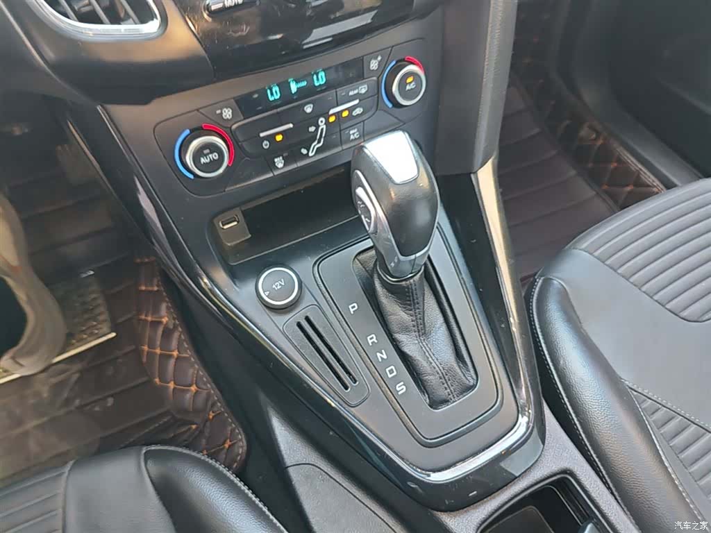 Ford Focus, 2017 14