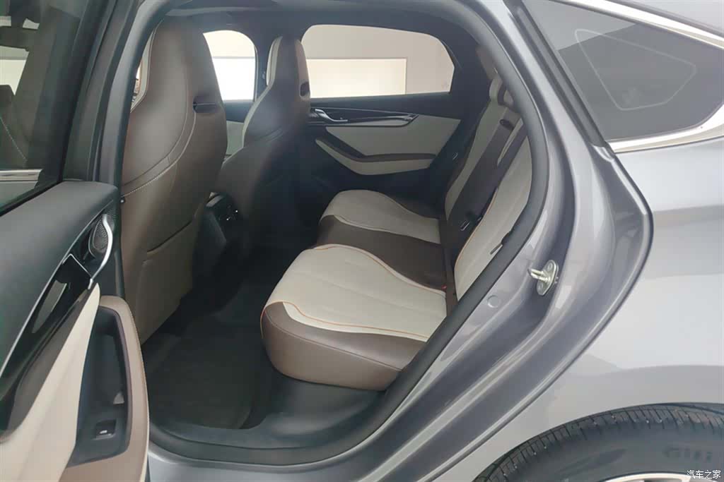 BYD Qin, 2024 11