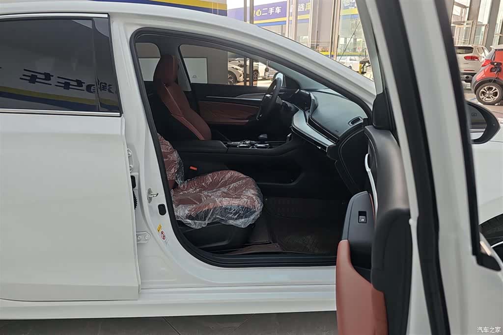Changan Eado, 2025 8