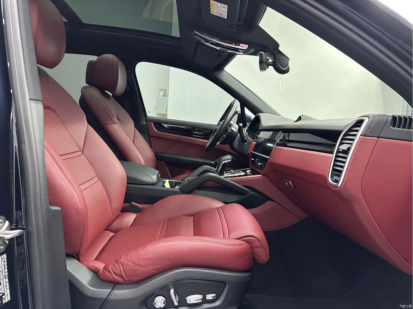 Porsche Cayenne, 2019 12