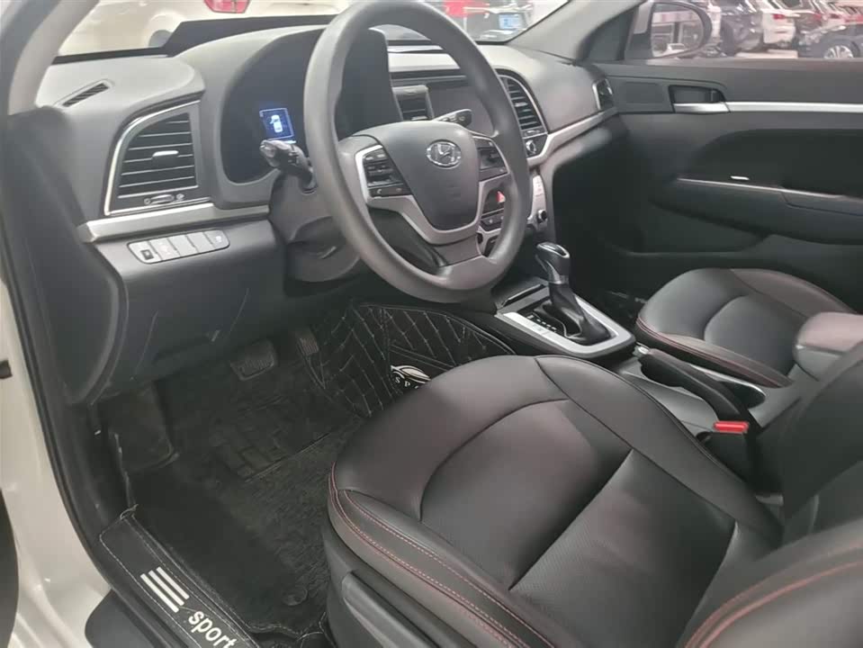 Hyundai Lead Hyundai Lead