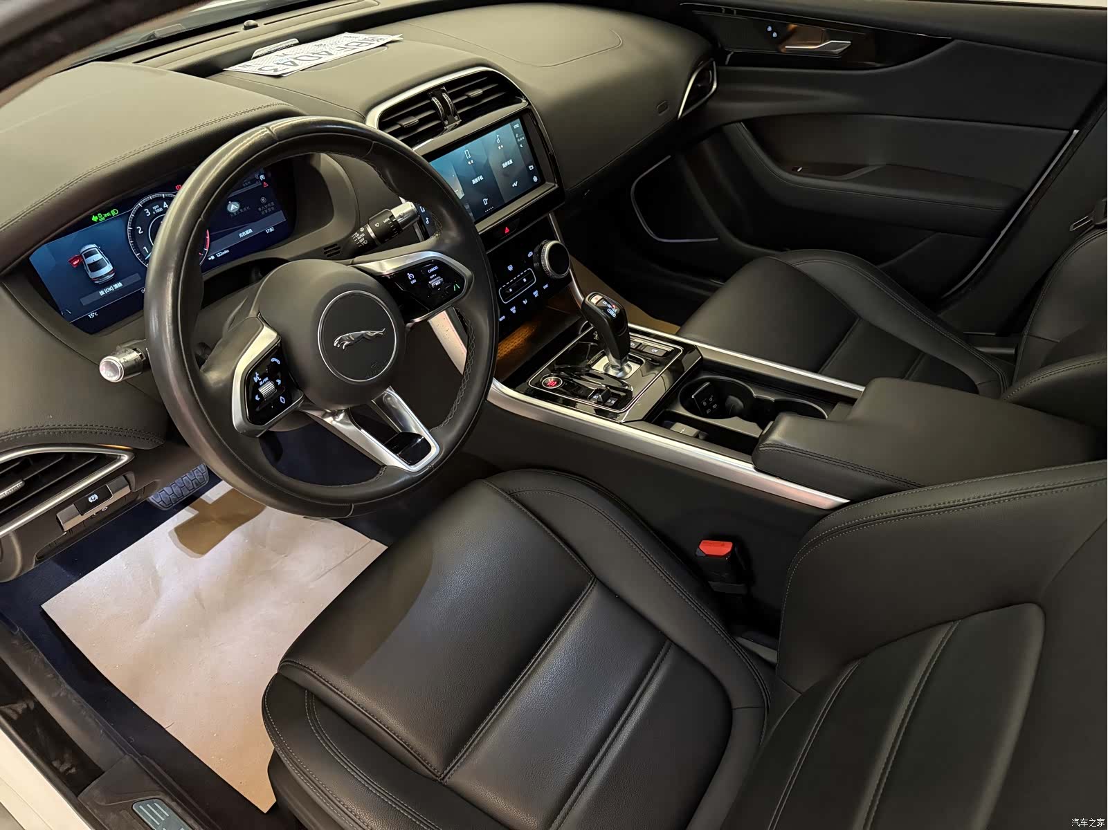 Land Rover XEL, 2020 все фото