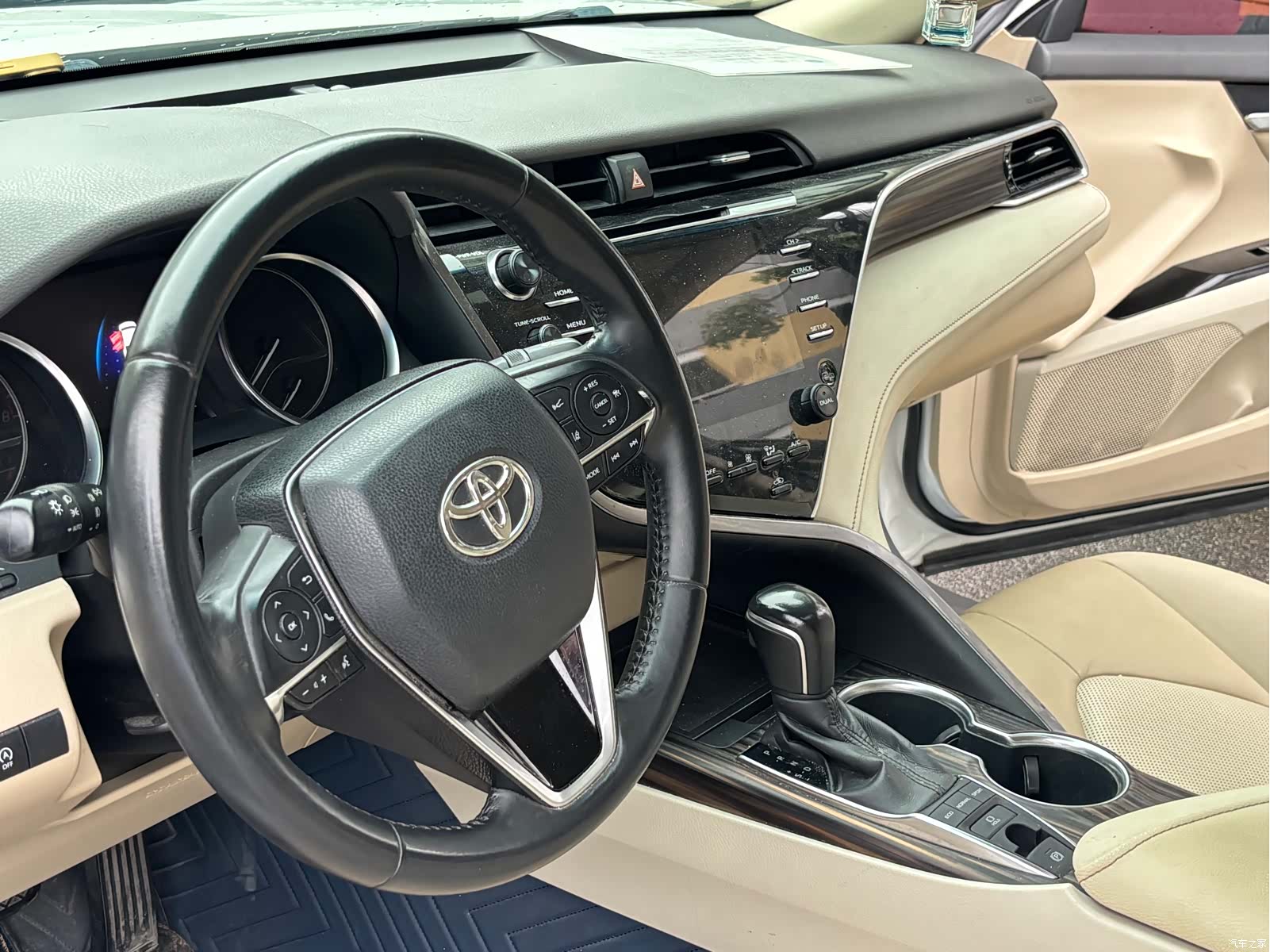 Toyota Camry, 2018 11