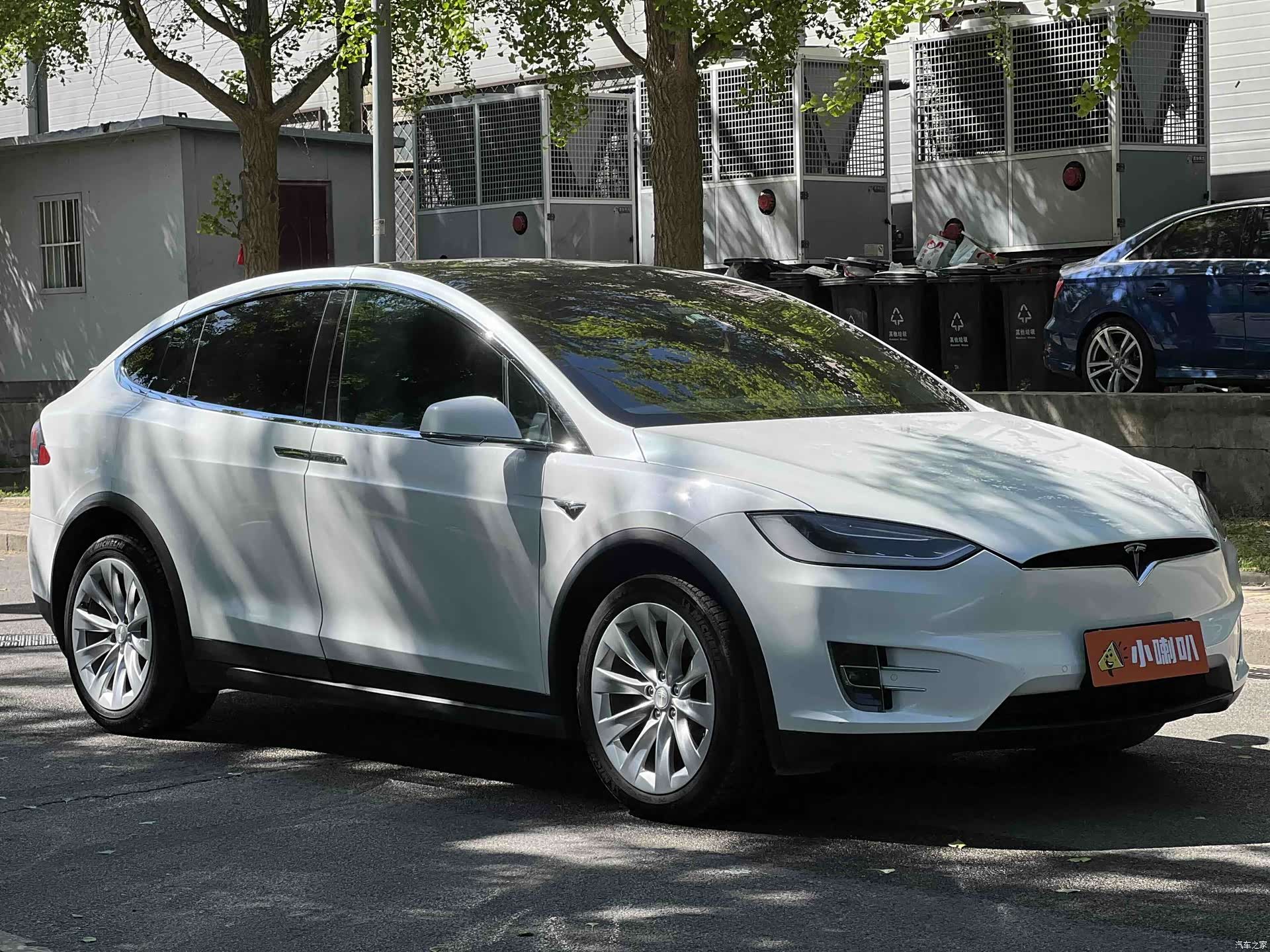 Tesla Model X, 2017 3