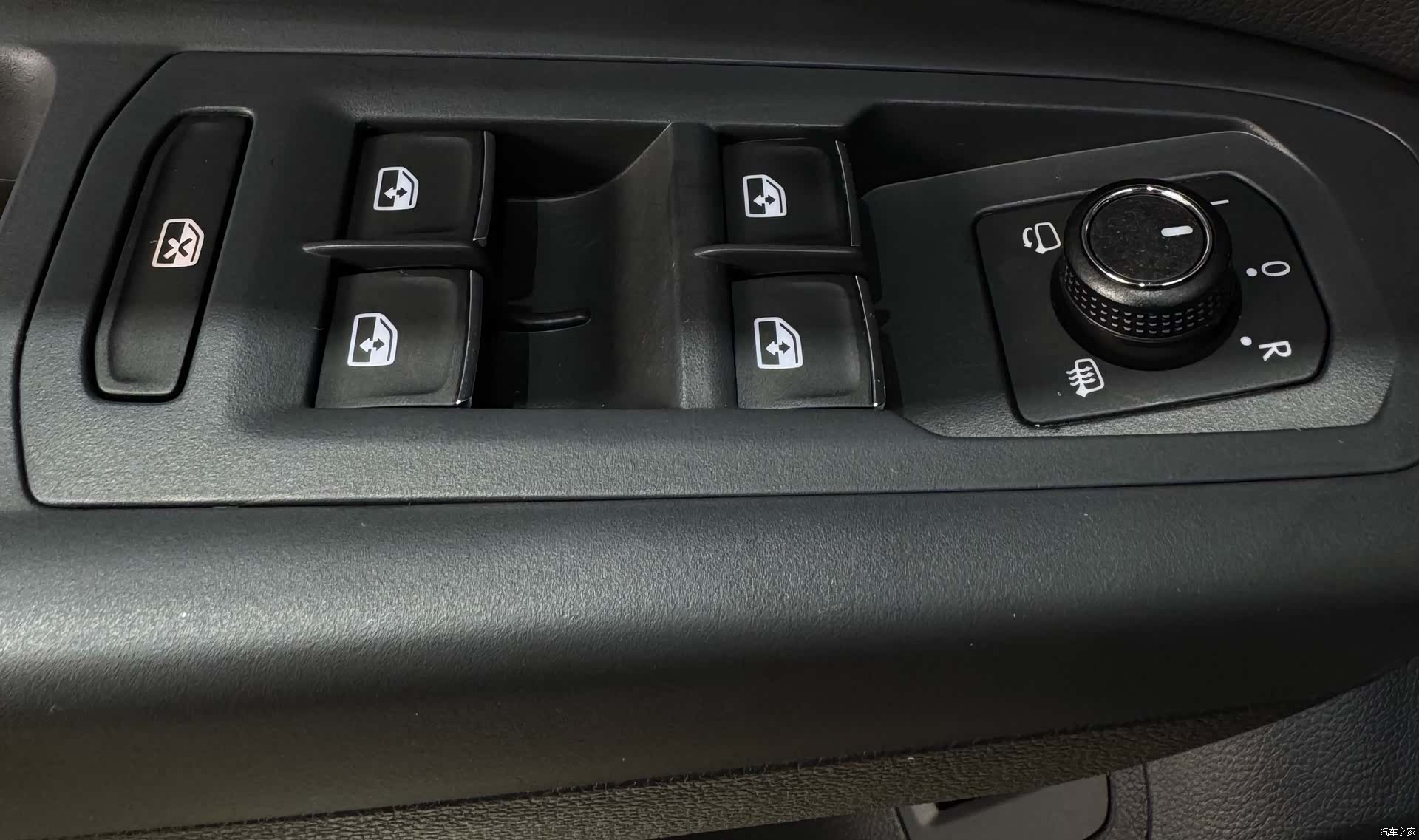 Volkswagen Teramont, 2018 12