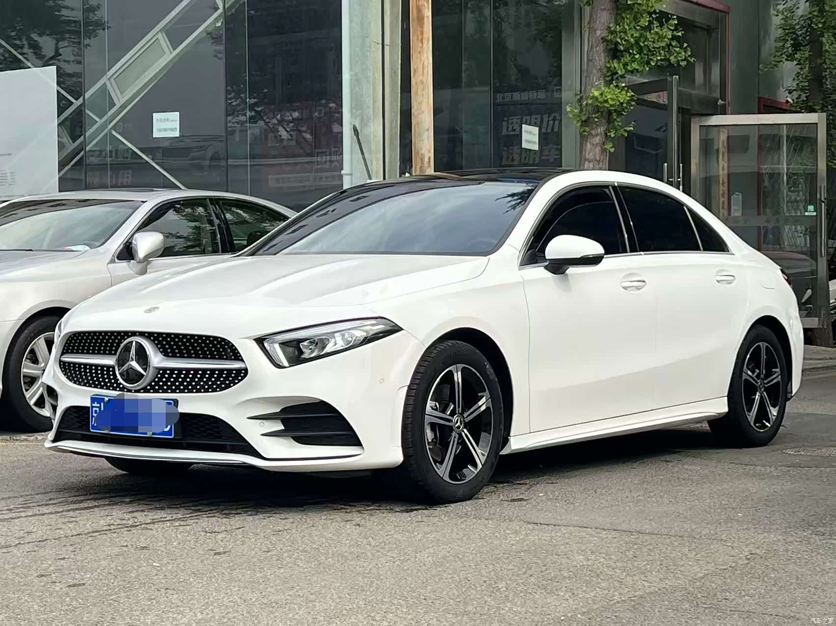 Mercedes-Benz A-Class, 2023 1