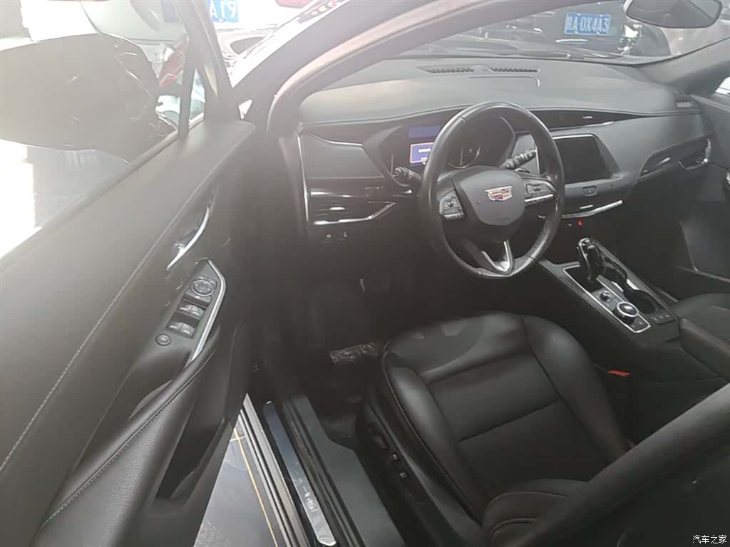 Cadillac XT4, 2021 16