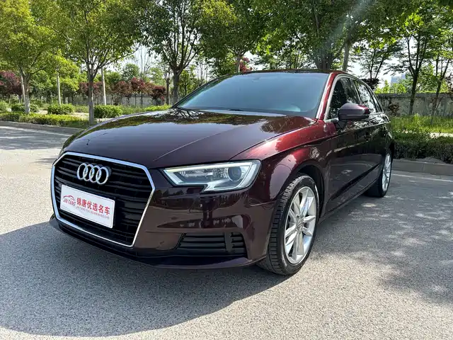 Audi A3 2018 — купить из Китая под заказ