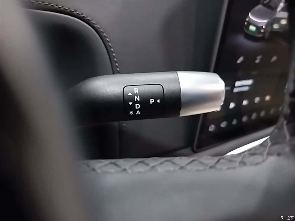 Li Auto L9, 2023 14