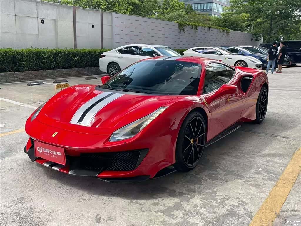 Ferrari 488, 2016 1