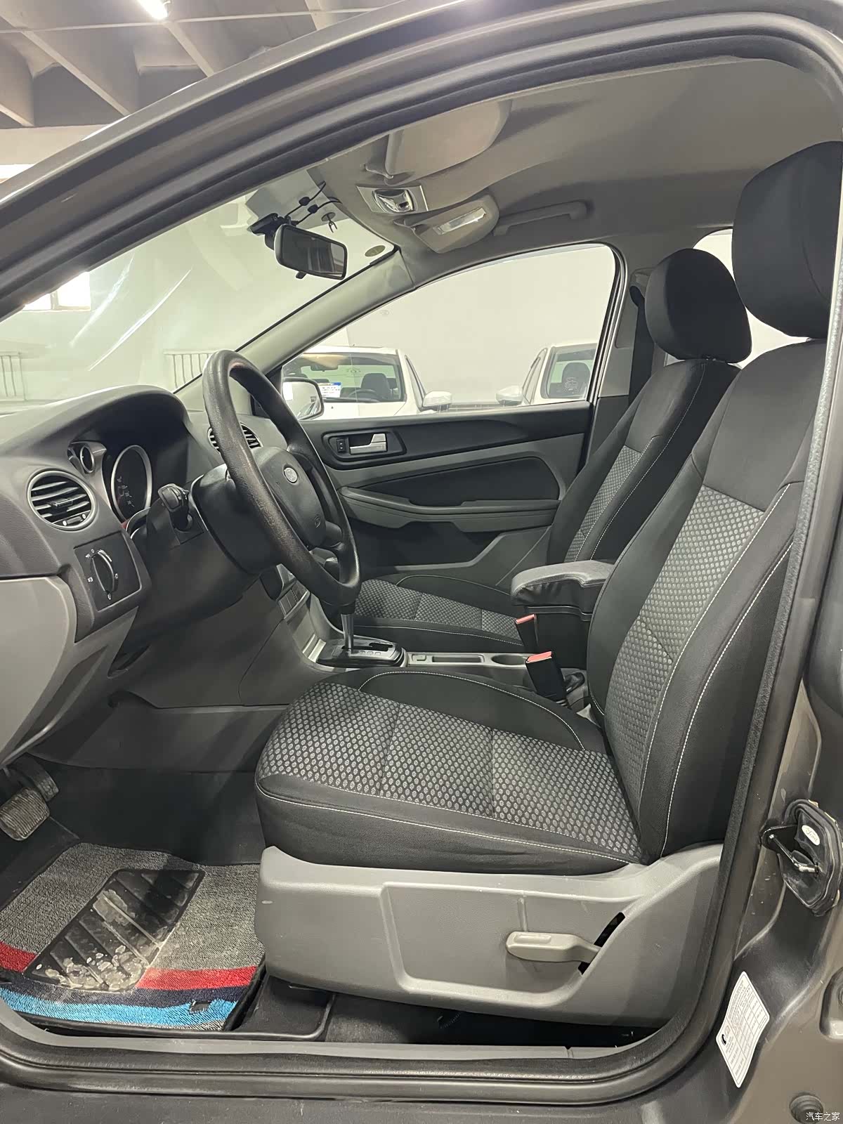 Ford Focus, 2013 9