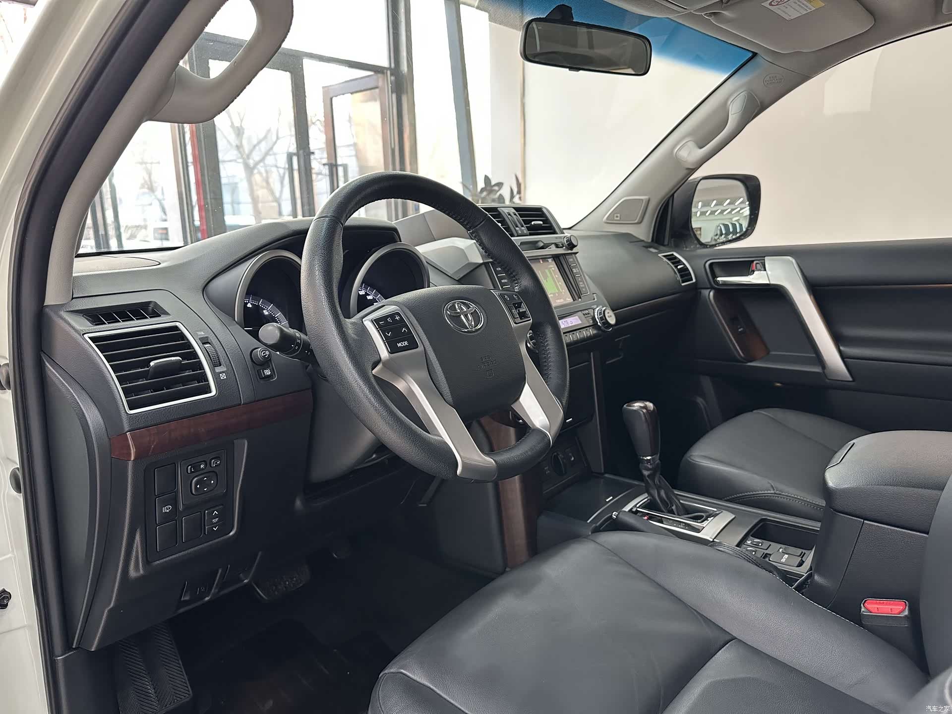 Toyota Prado, 2017 все фото