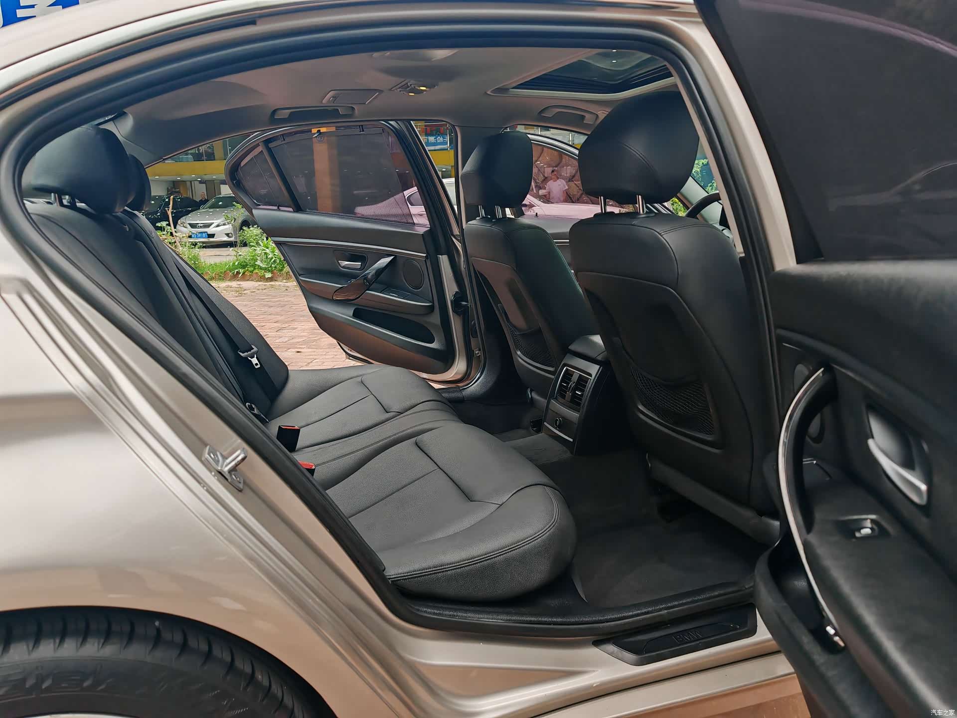 BMW 3 Series, 2017 8
