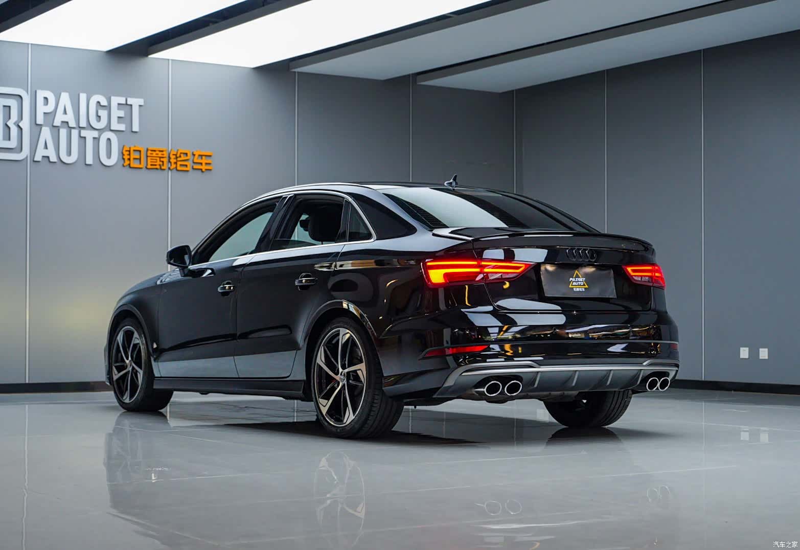 Audi S3, 2019 все фото