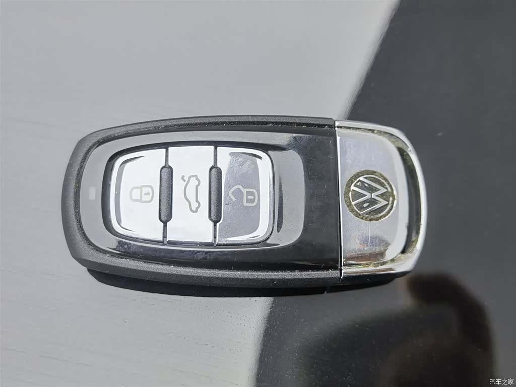 Volkswagen Phideon, 2022 19
