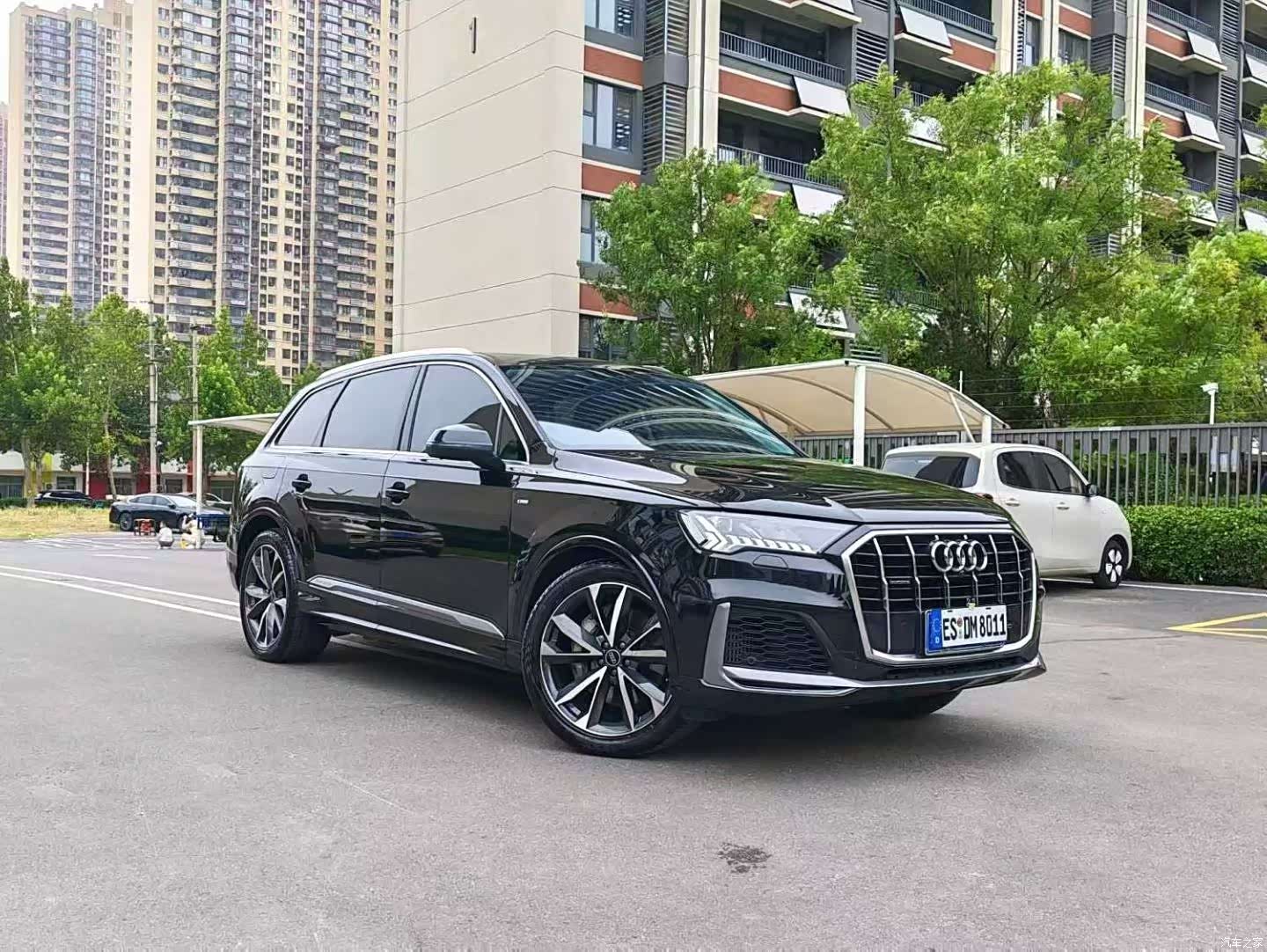 Audi Q7, 2021 3