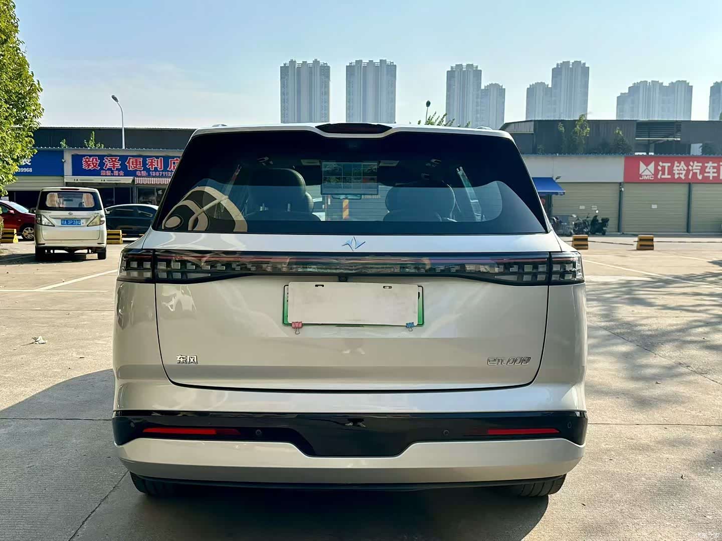 DongFeng eπ008, 2024 8