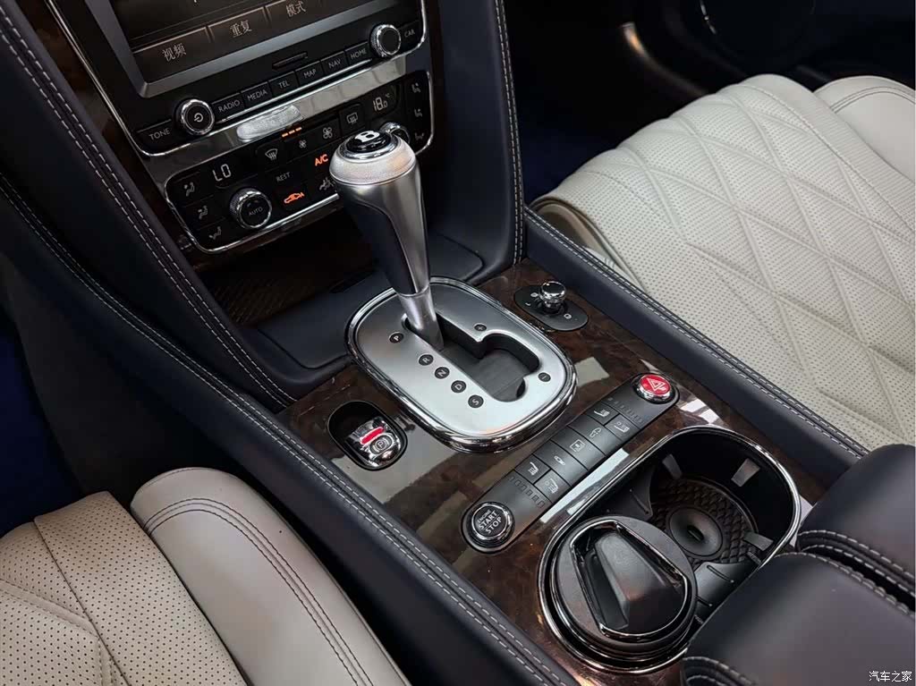Bentley Flying Spur, 2014 14