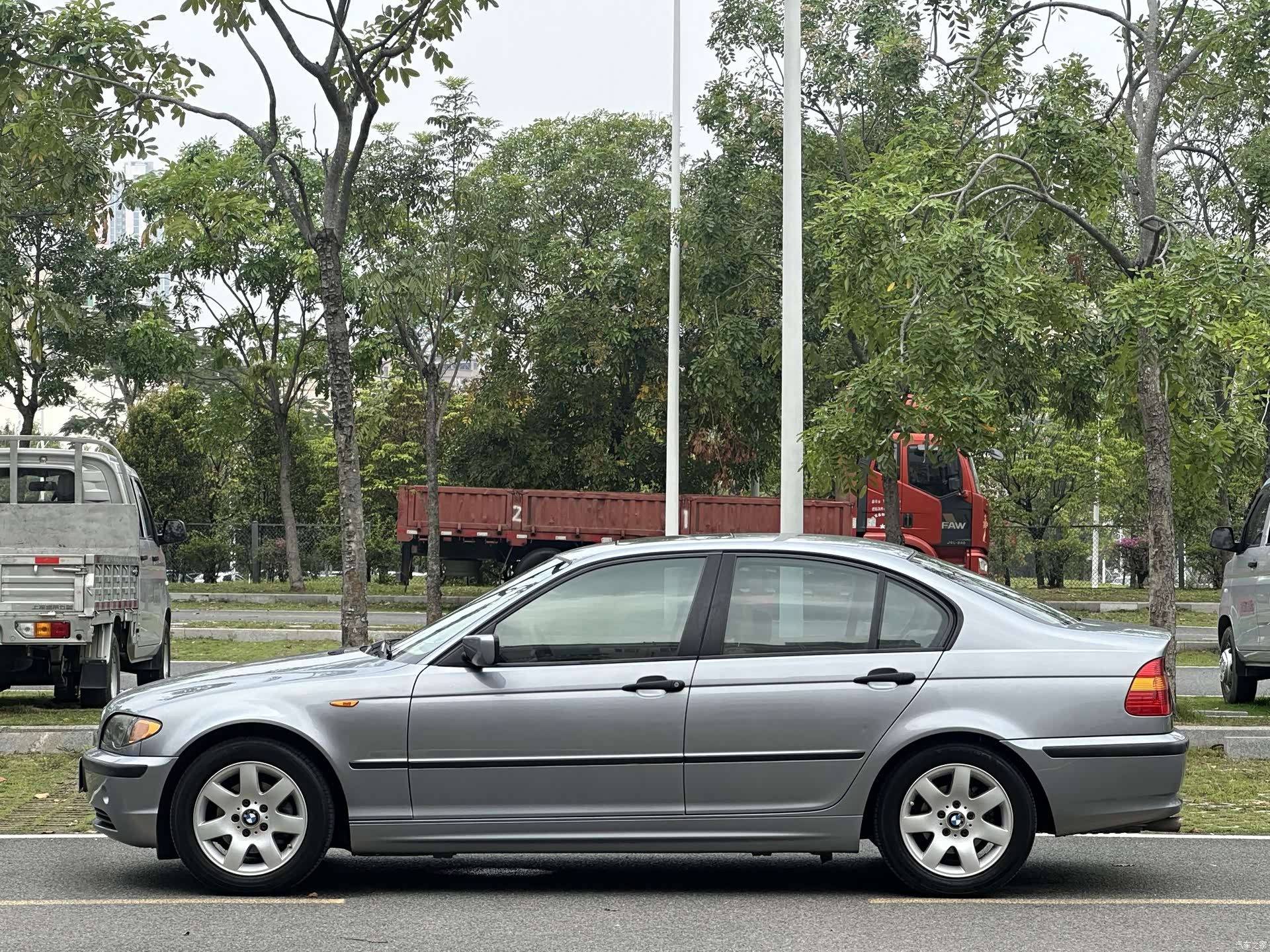 BMW 3 Series, 2005 23