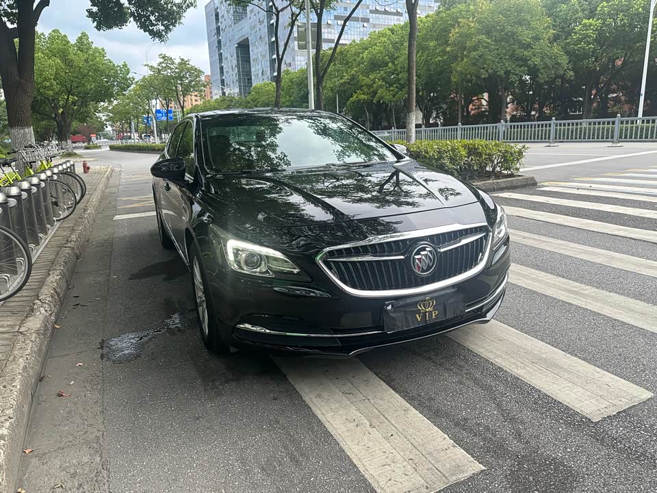 Buick Lacrosse