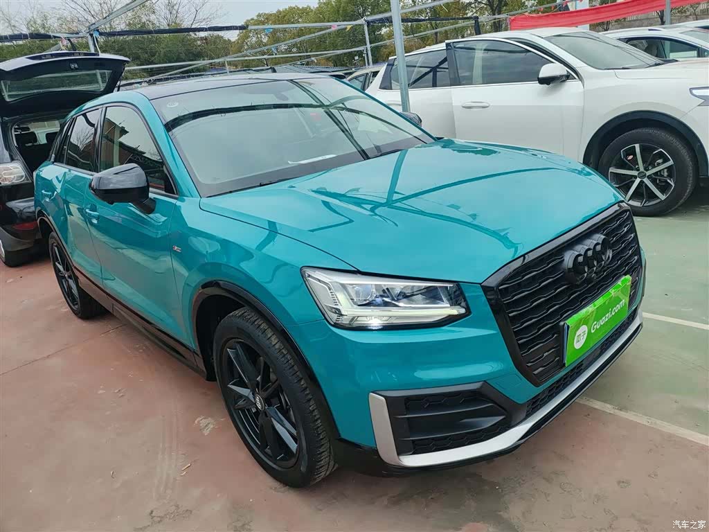 Audi Q2L, 2021 4