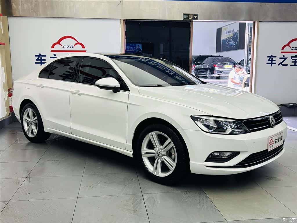 Volkswagen Lamando, 2017 3