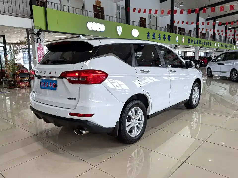 Haval M6