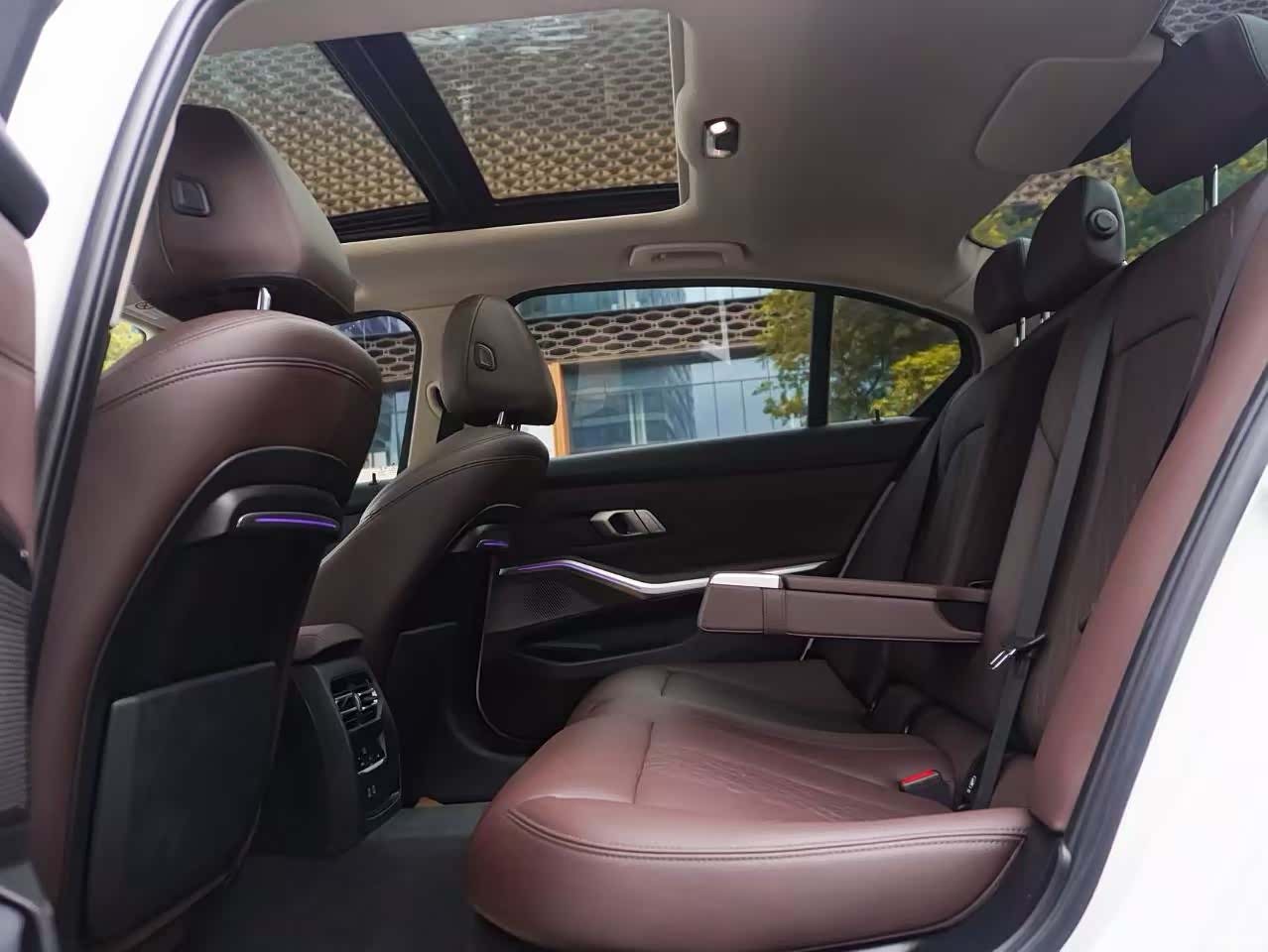 BMW 3 Series, 2022 9