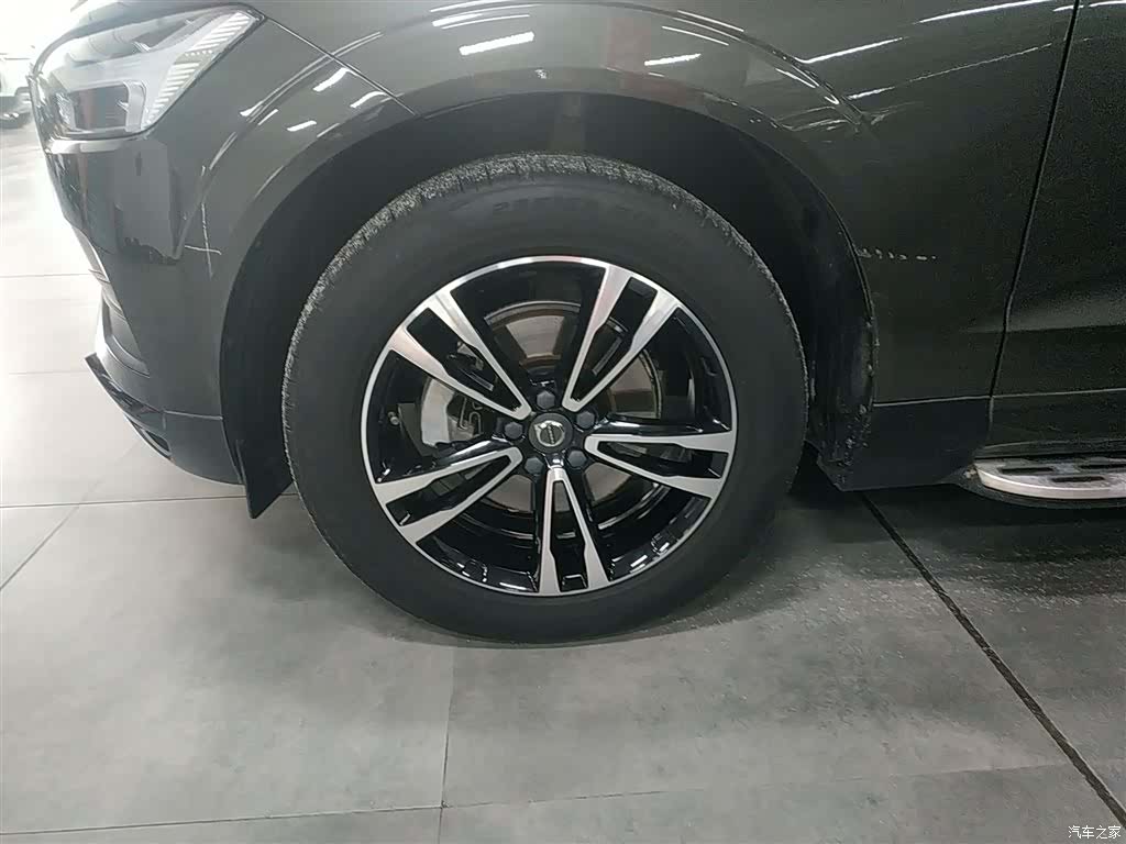 Volvo XC60, 2019 25