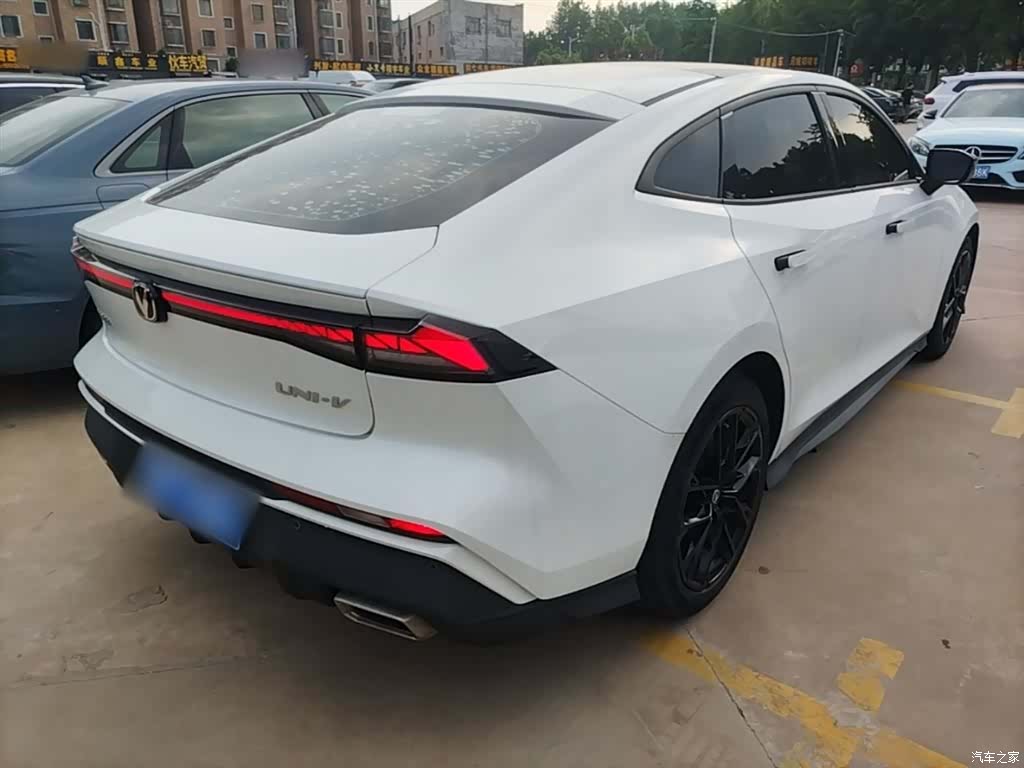 Changan UNI-V, 2024 7