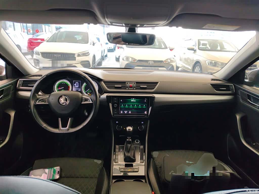 Skoda Superb, 2019 10
