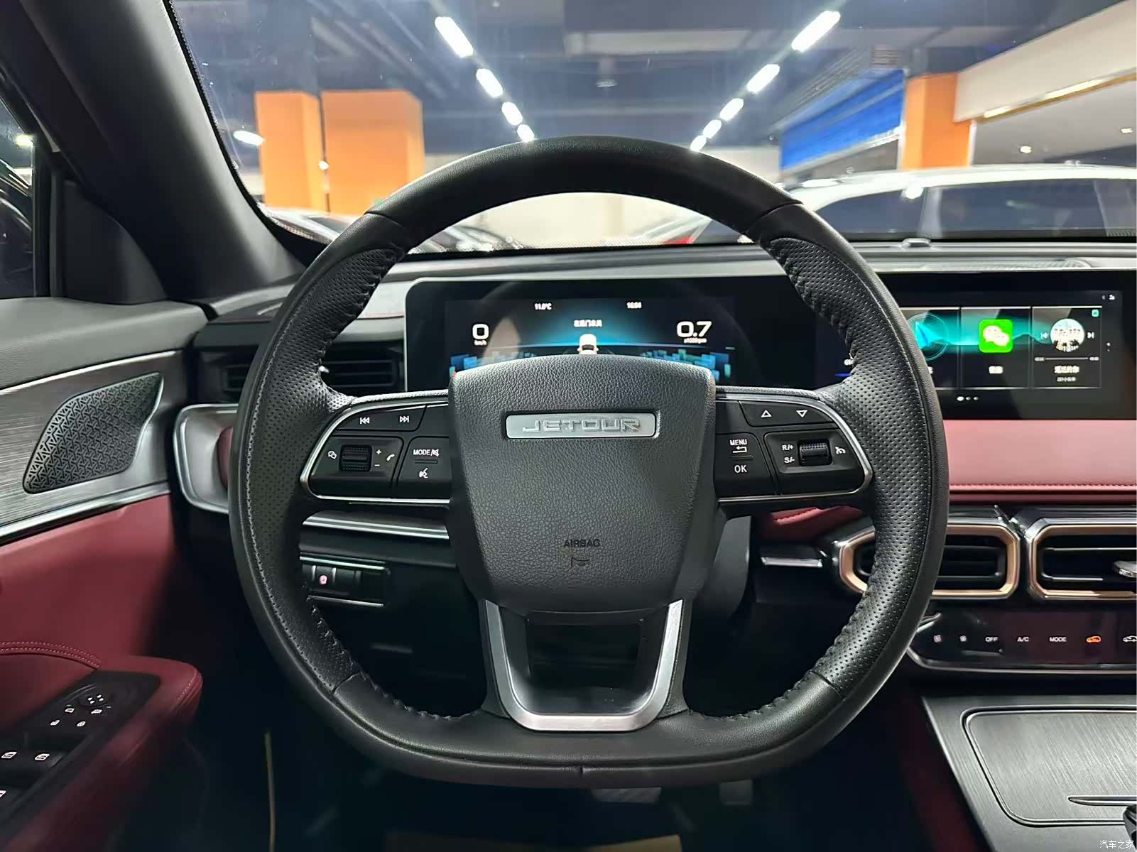 Jetour X70, 2025 11