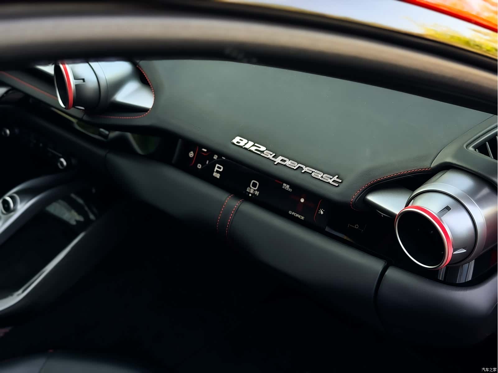 Ferrari 812, 2018 9