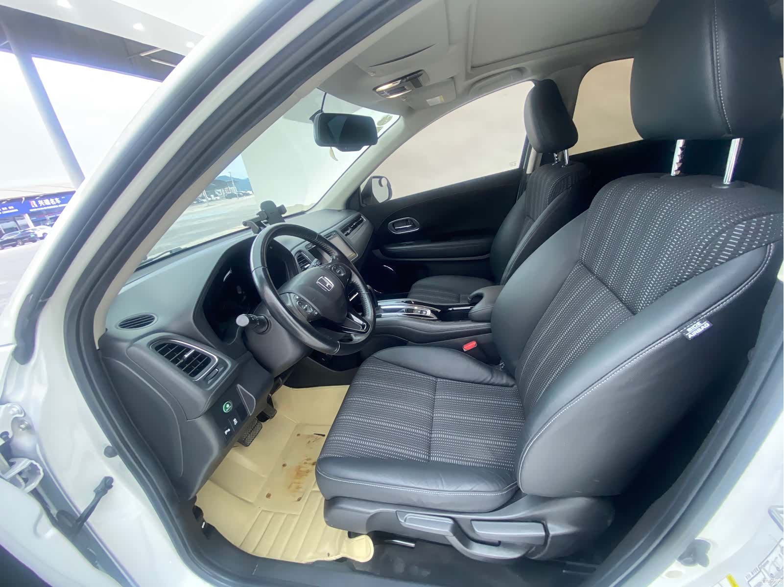 Honda Vezel, 2015 15