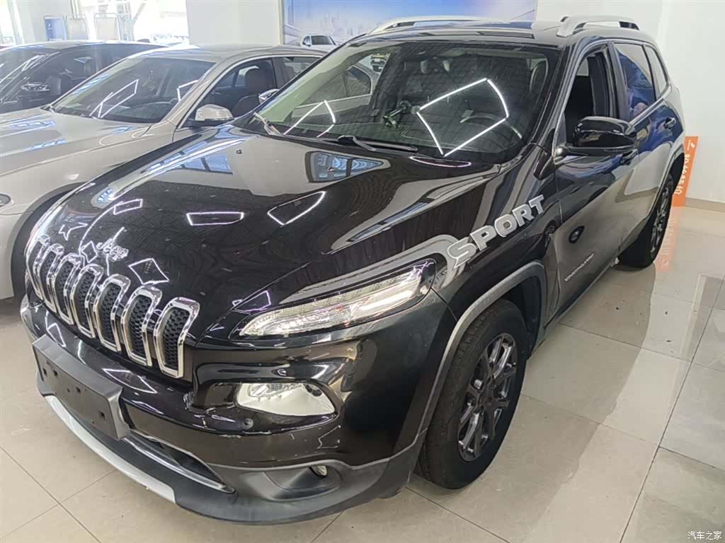 Jeep Cherokee, 2021 1