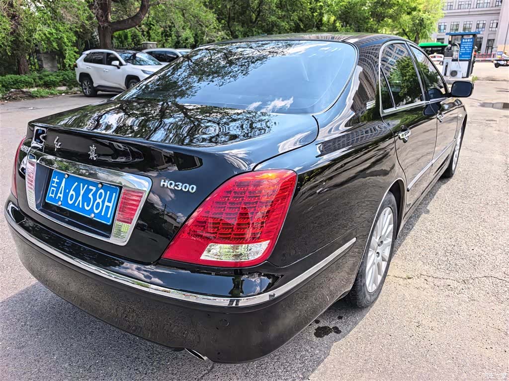 Hongqi HQ300, 2007 9