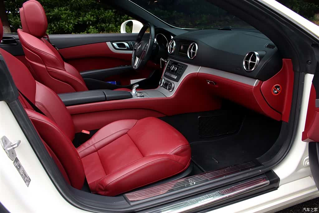 Mercedes-Benz SL, 2016 9