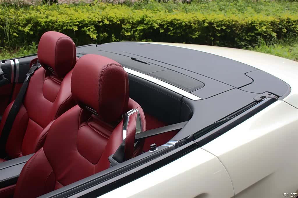 Mercedes-Benz SL, 2016 13
