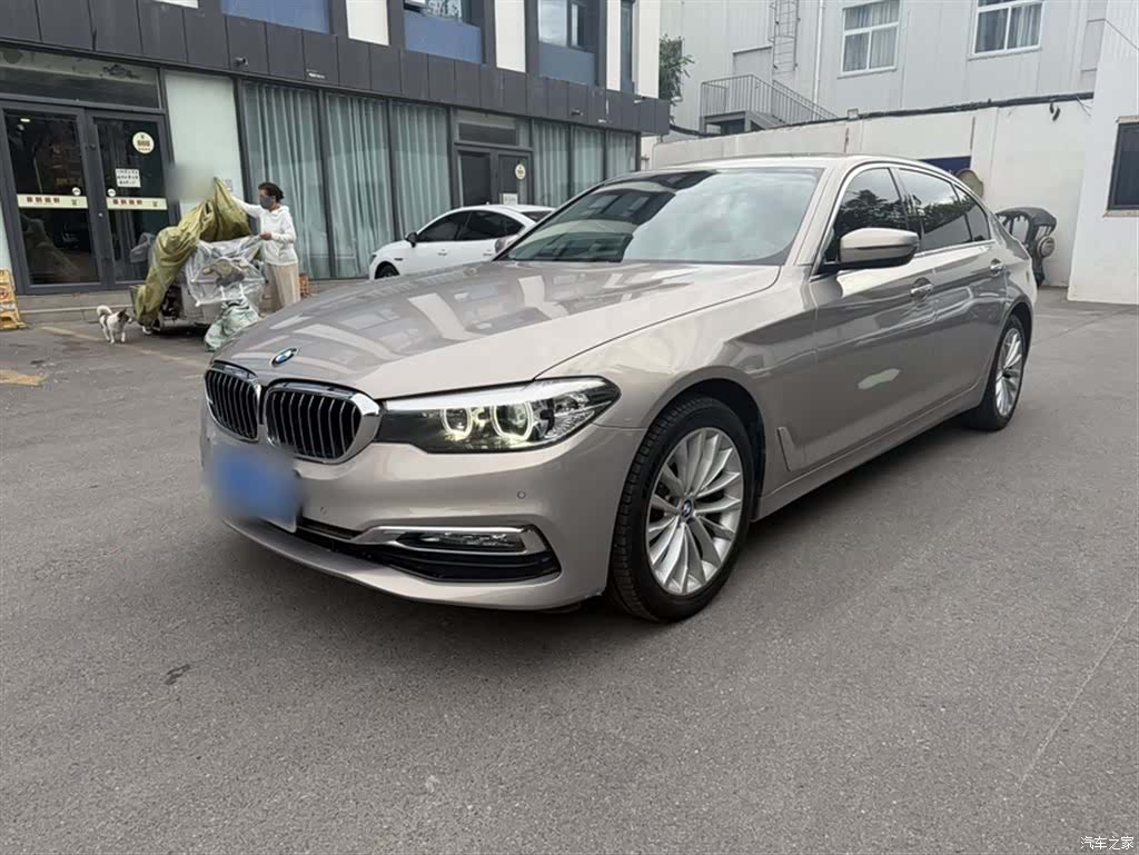 BMW 5 Series, 2018 1