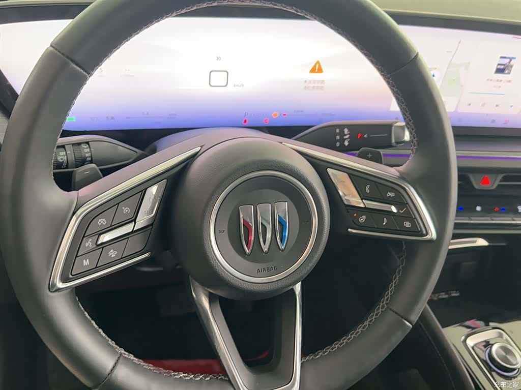 Buick Envision Plus, 2024 16