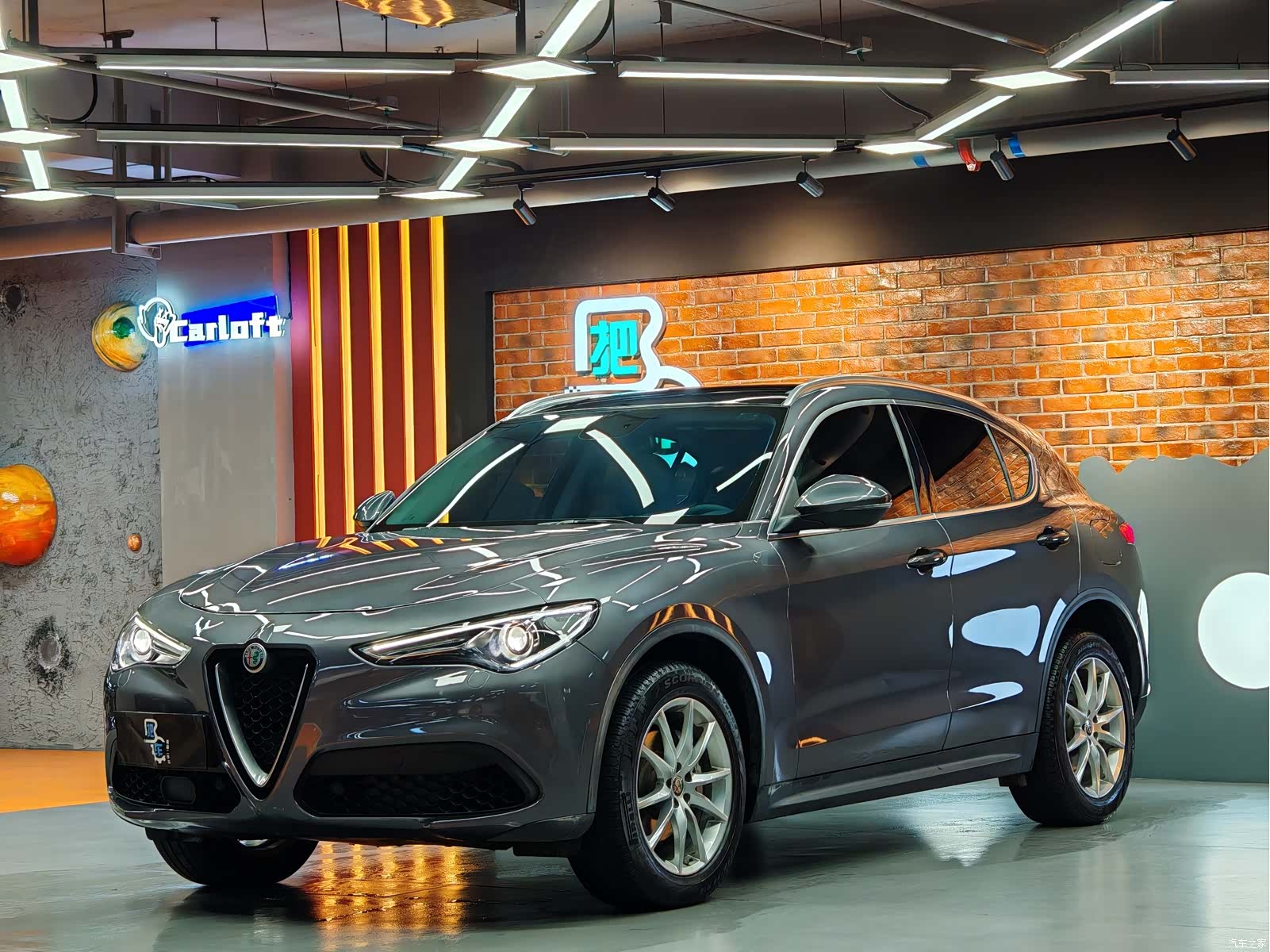 Alfa Romeo Stelvio, 2018 4
