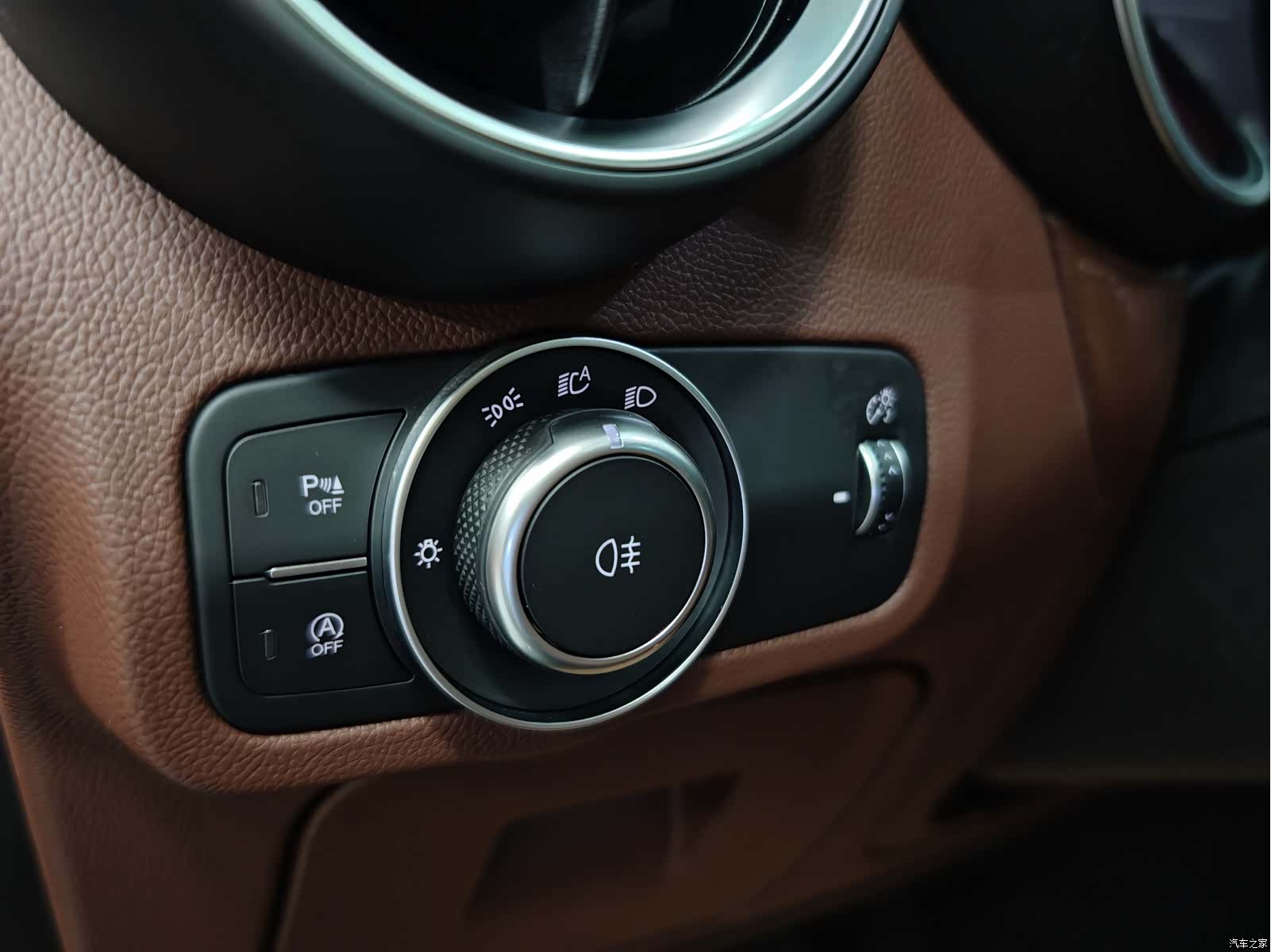 Alfa Romeo Stelvio, 2018 22