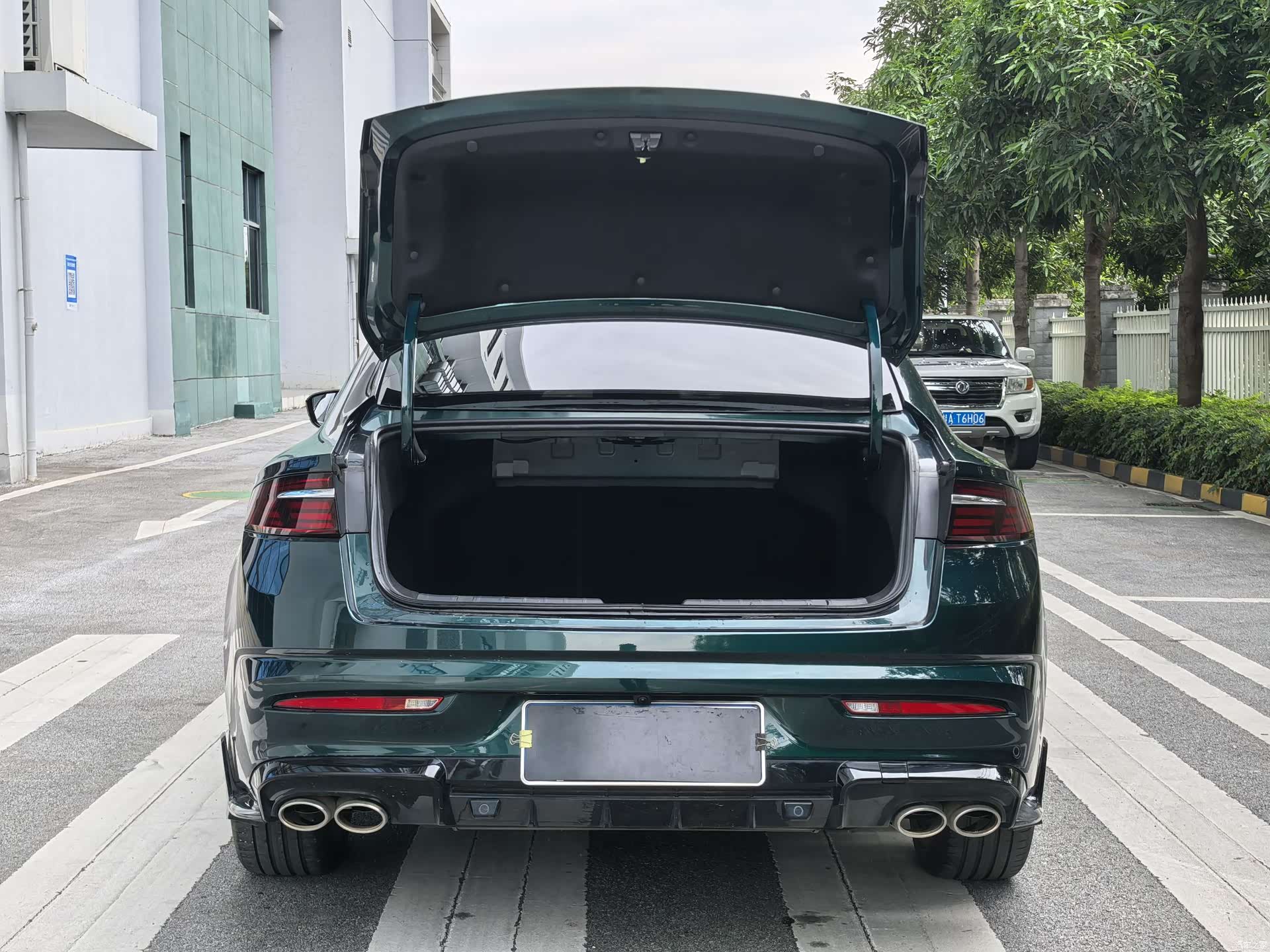 Geely Preface, 2022 8