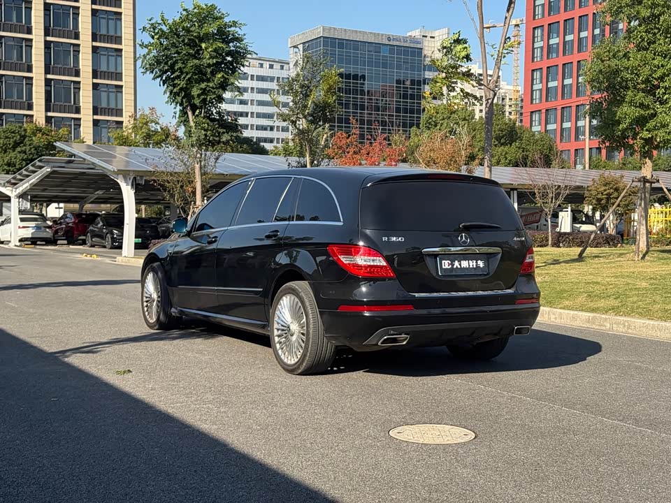 Mercedes-Benz R-class