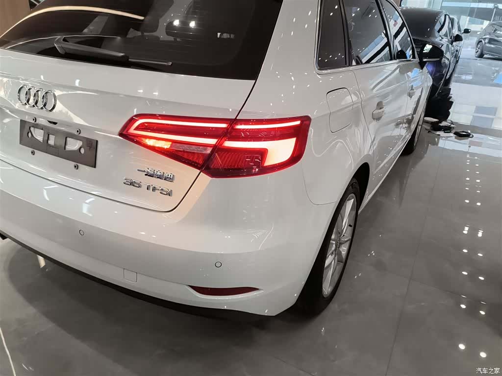 Audi A3, 2018 24