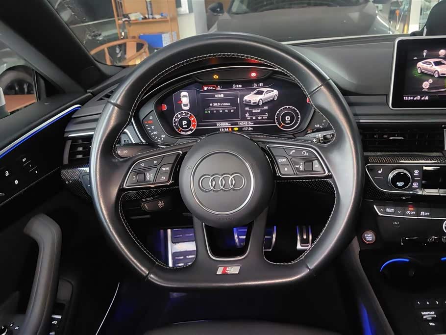 Audi S5