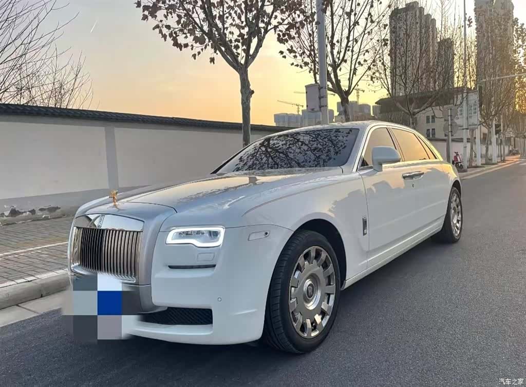 Rolls-Royce Ghost, 2014 1