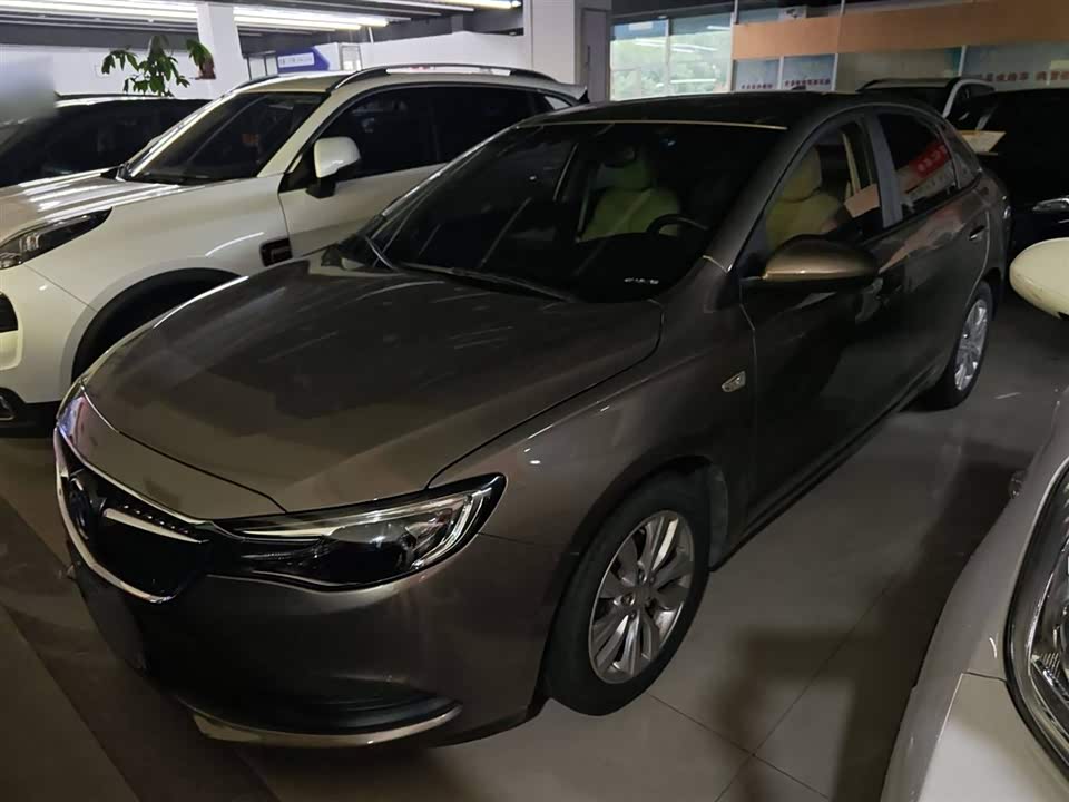 Buick Yinglang
