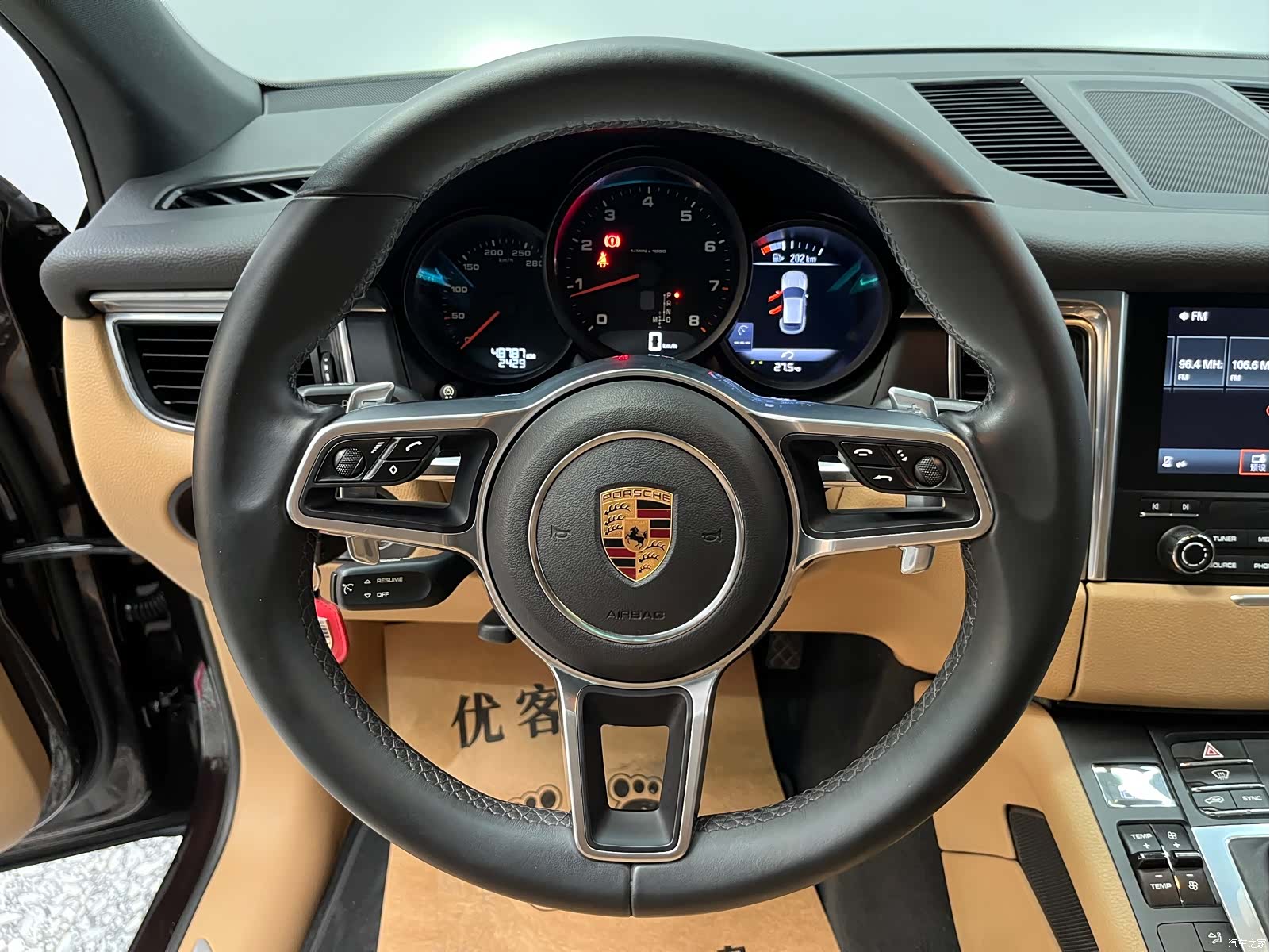 Porsche Macan, 2016 8