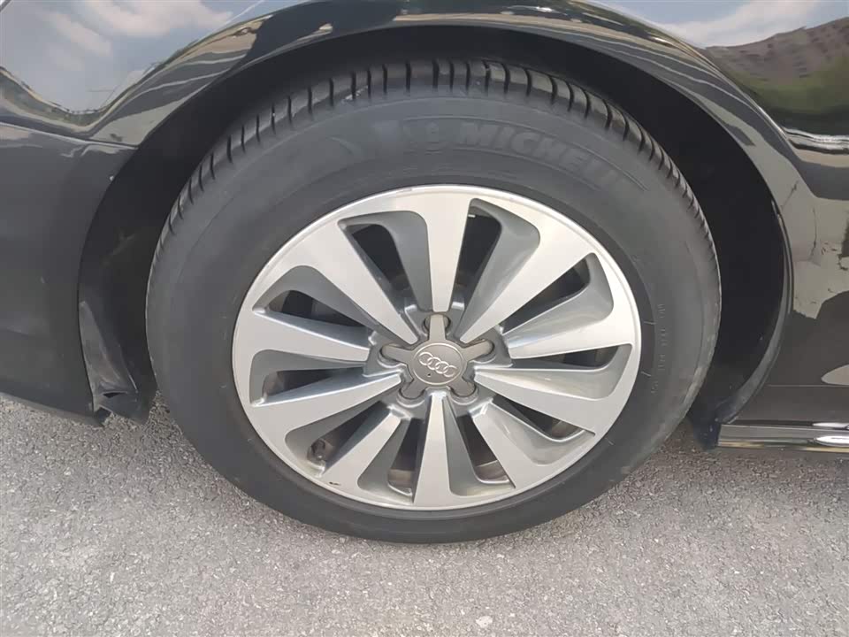 Audi A6L Audi A6L